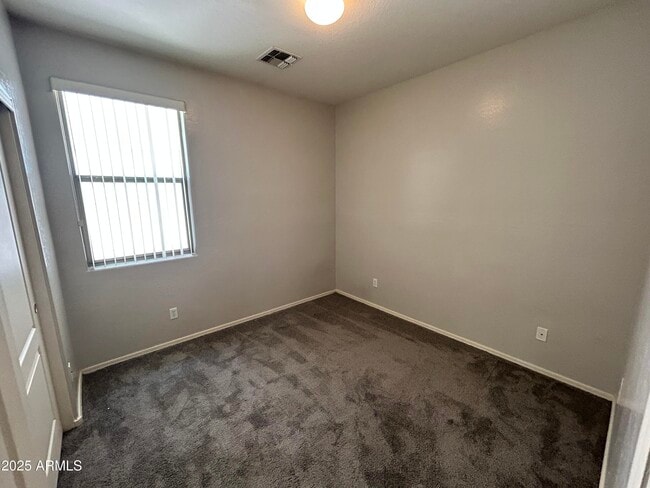Building Photo - 7010 S 37th Glen