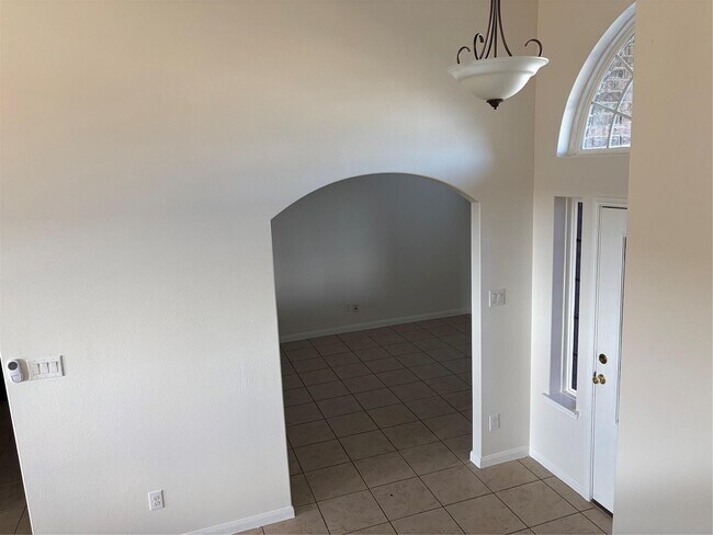 Building Photo - 20615 Silver Tea Ave