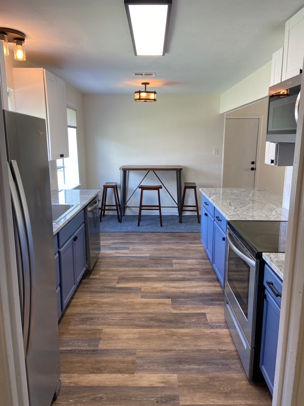 Building Photo - 1413 Windcrest St