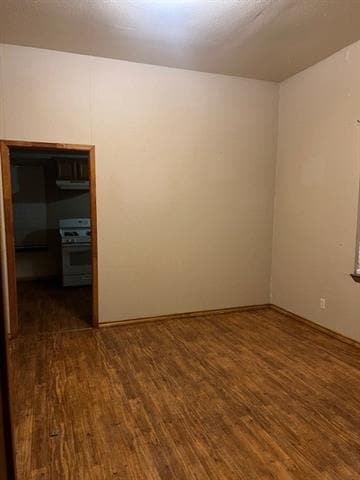 Building Photo - 320 9th St NW