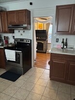 Building Photo - 26 Springfield St