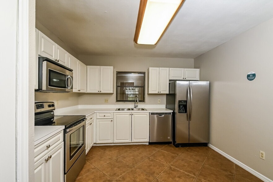 Building Photo - 2607 Shilo Ct