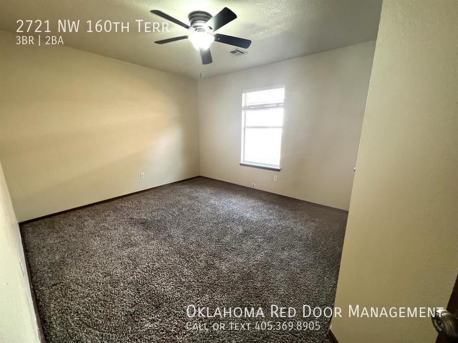 Building Photo - 2721 NW 160th Terrace