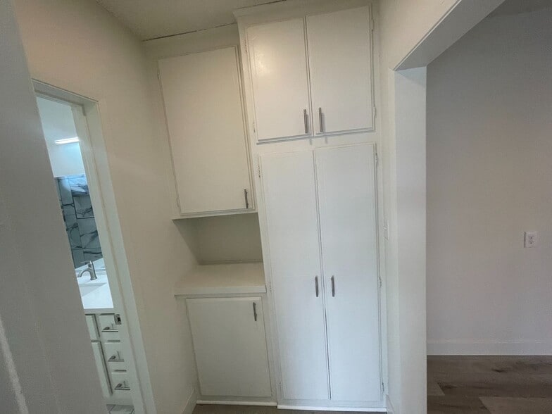 Building Photo - 3601 Keystone Av