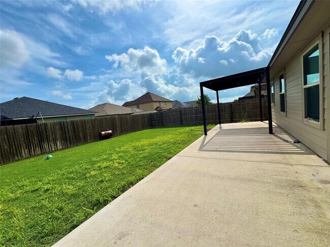 Building Photo - 173 Beth Ann Loop