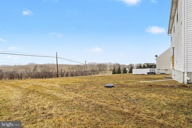 Building Photo - 27 E Imperial Dr