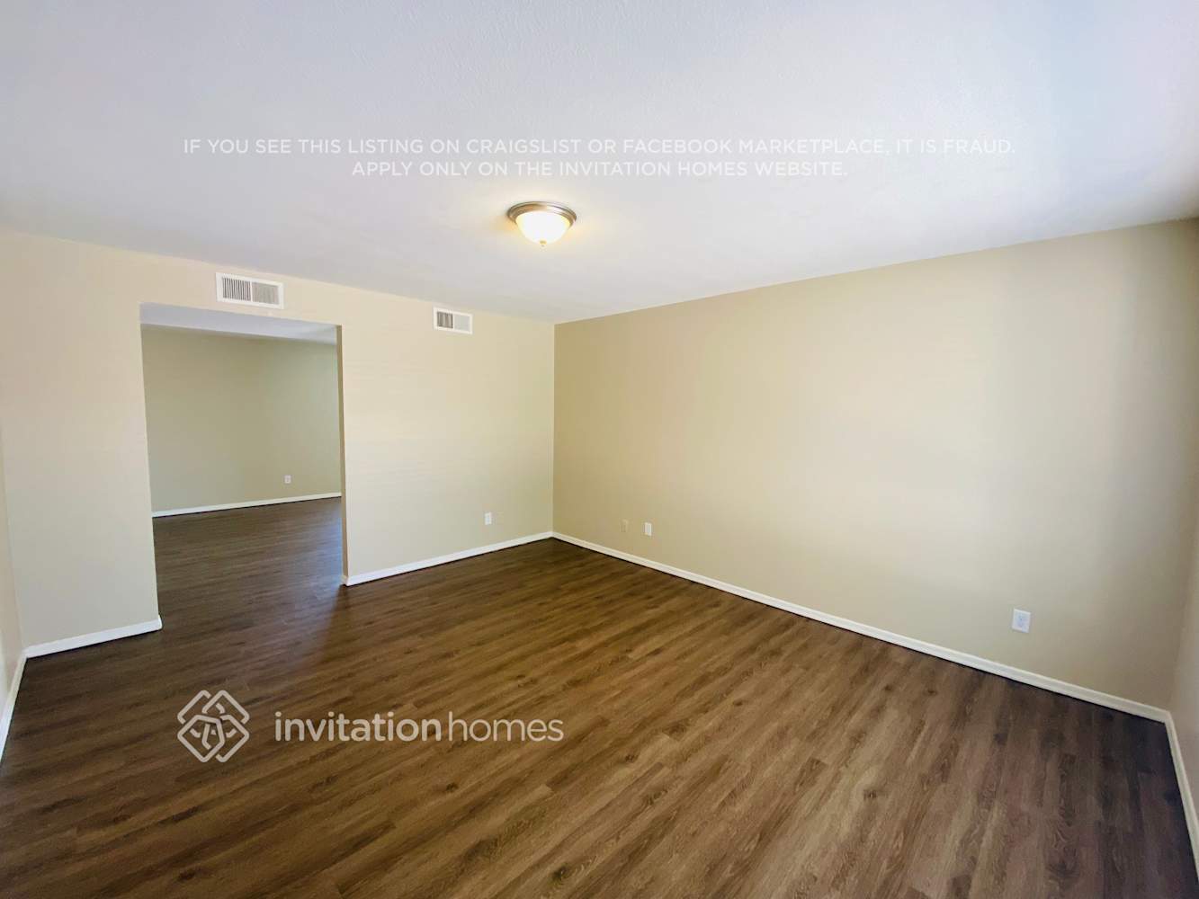 Building Photo - 2576 E Commonwealth Cir