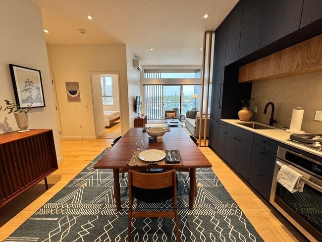 Building Photo - FURNISHED: UTILITIES PAID BY OWNER: (TWO MONTH MOVE-IN RATE OPTION) NWX tastefully furnished 1 be...