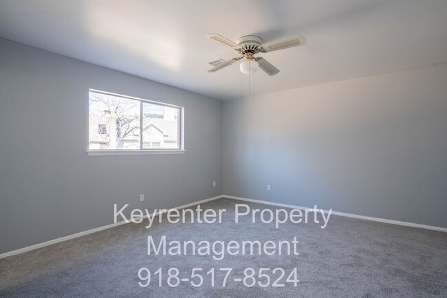 Building Photo - 4 Bedroom Home Available For Immediate Move In!!