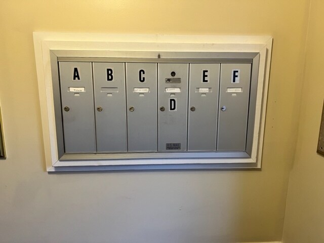 Building Photo - 2019 Oak St