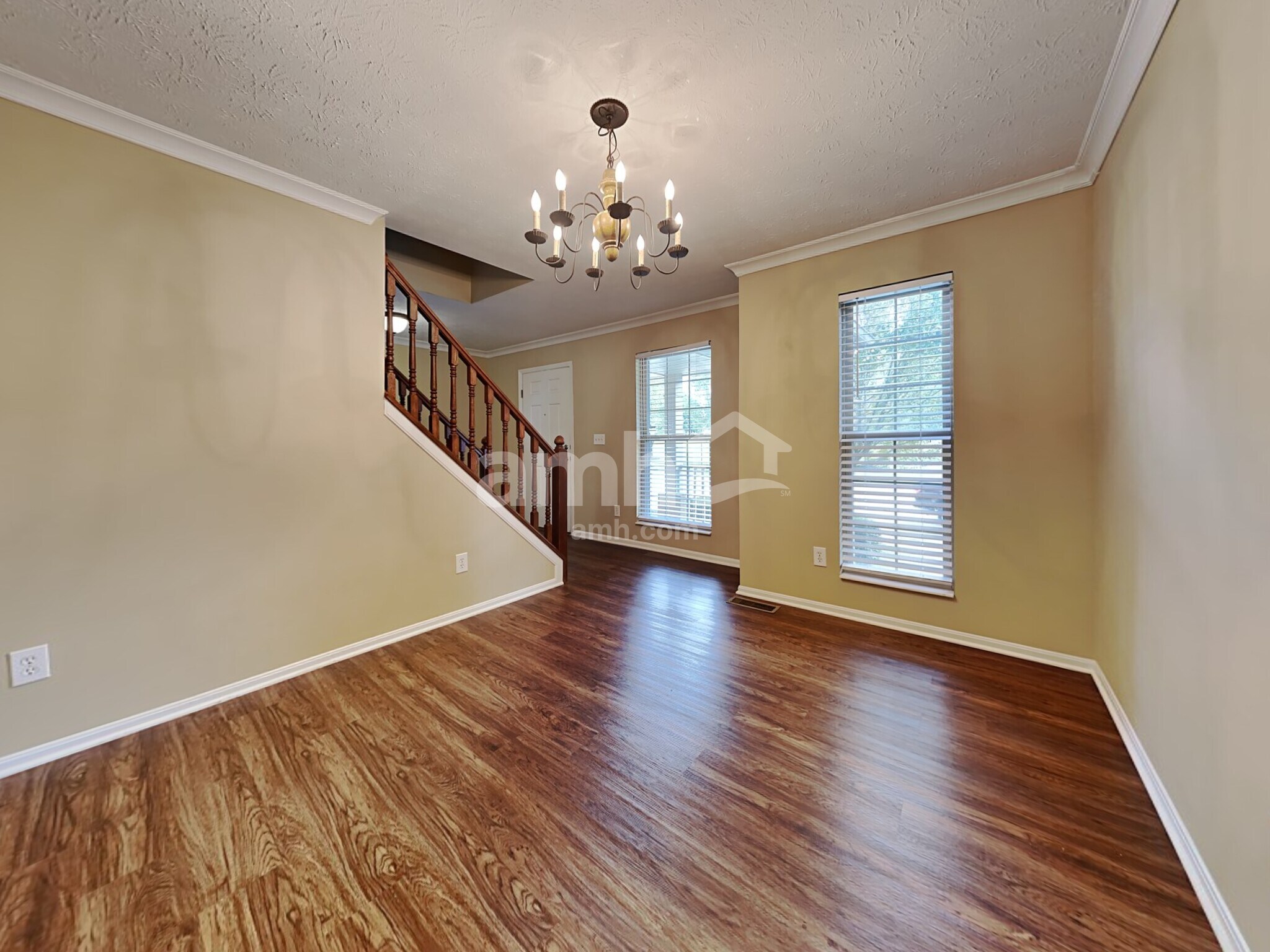 Building Photo - 180 Regency Sq