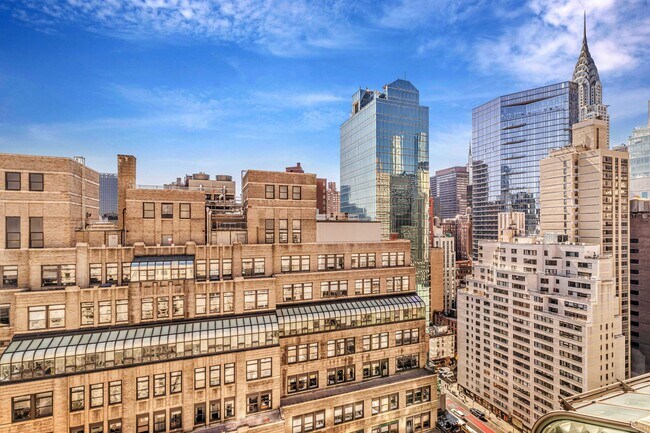 Building Photo - 310 E 46th St