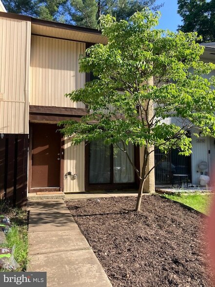Building Photo - 2294 White Cornus Ln