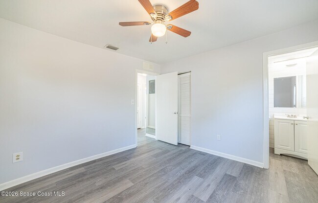 Building Photo - 3332 Elder St