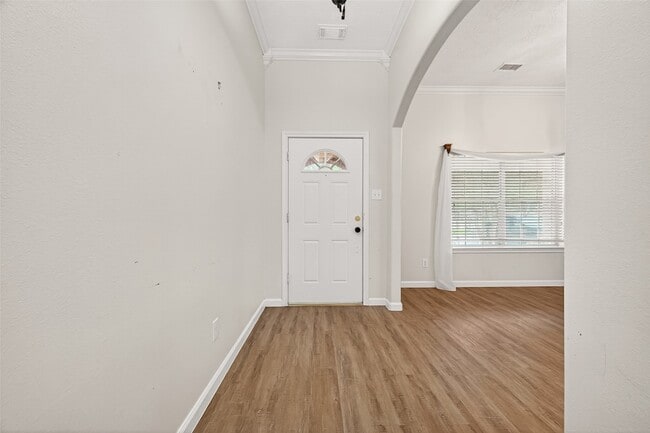 Building Photo - 5517 Autumn Ash Ln