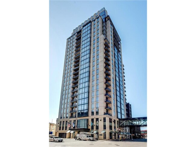 Building Photo - 201 S 11th St