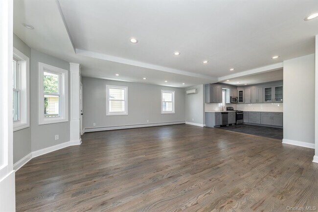 Building Photo - 57 Earle Ave