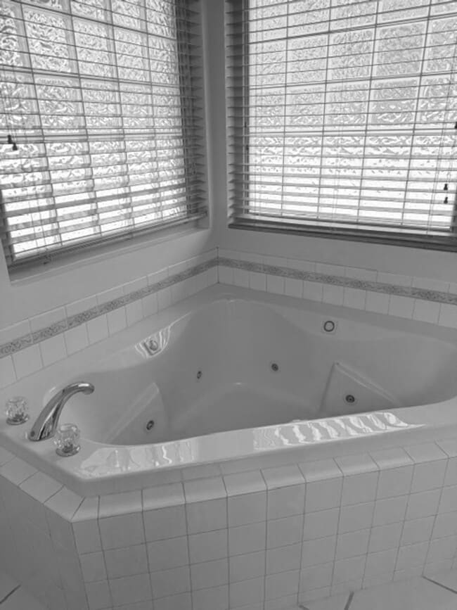 Building Photo - Sevierville 37876 - 3 bedroom 2 bath - call Linda Meese 865-591-6004