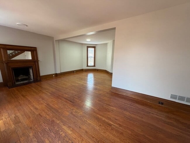 Building Photo - Coming Soon: Compton Heights Historic Haven