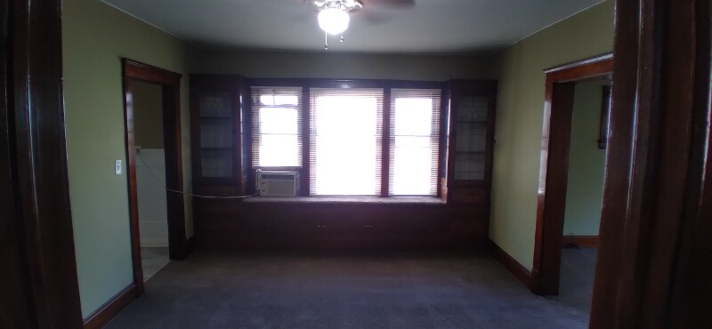 Building Photo - 7130 Clement Ave