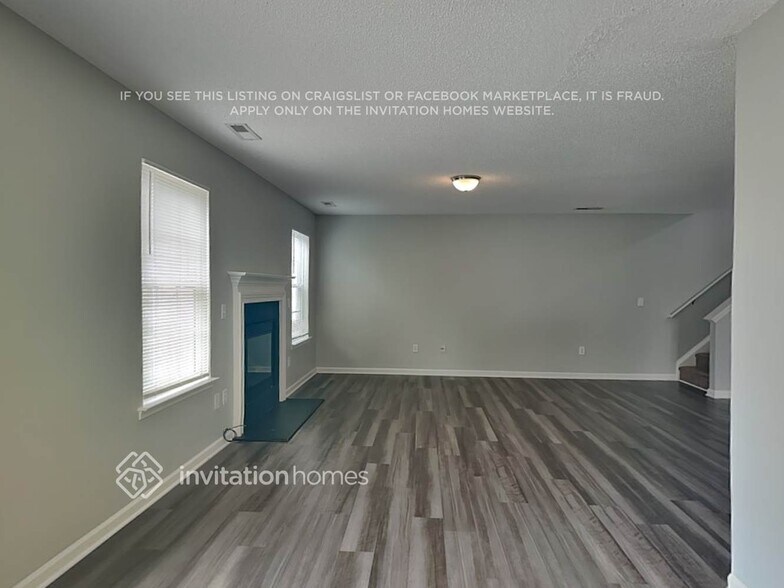 Building Photo - 1009 Fort Clapsop Ct