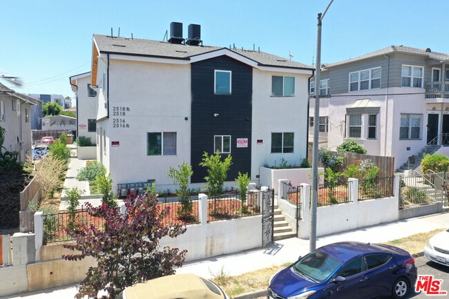 Building Photo - 2516 Malabar St
