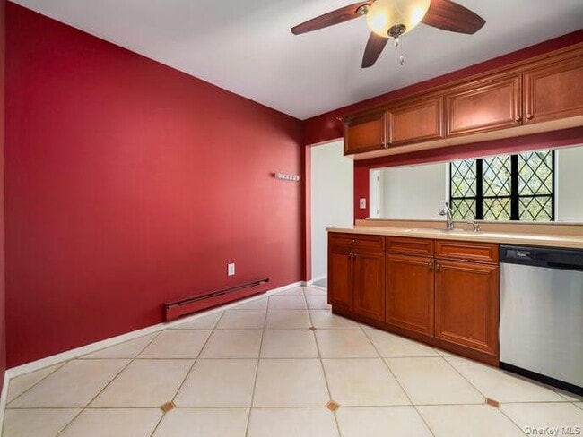 Building Photo - 391 Sierra Vista Ln