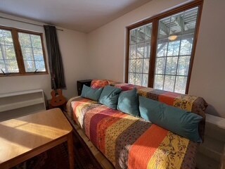 Building Photo - 42 Lord Rd