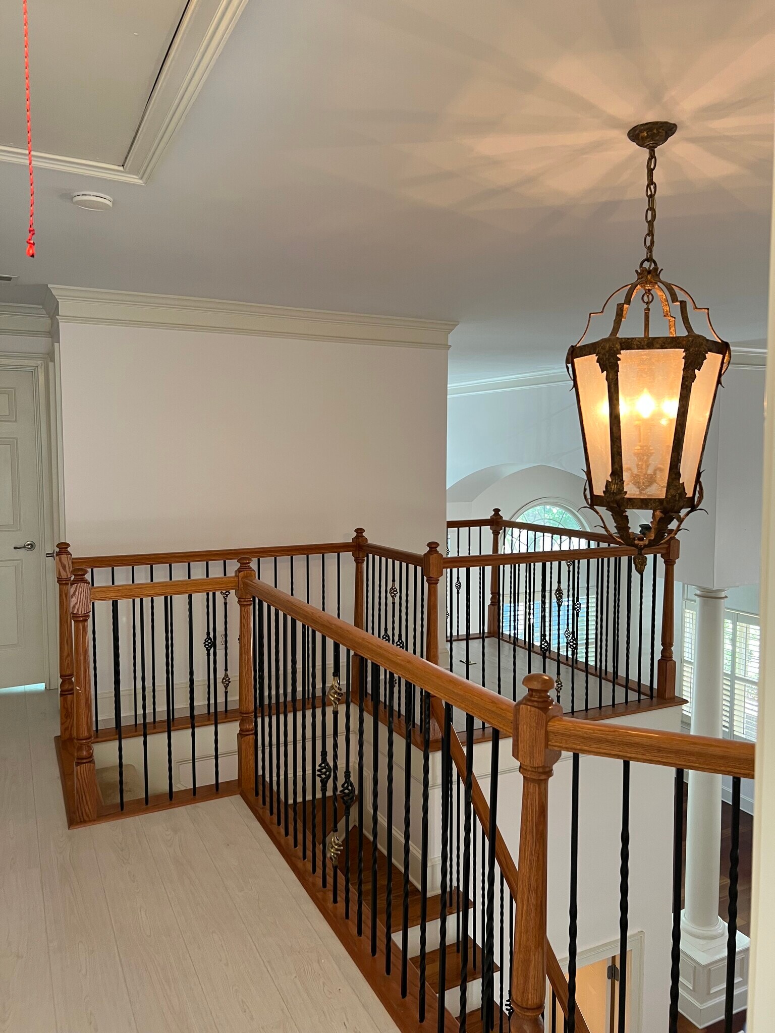 Upstairs hallway - 440 Wembley Cir