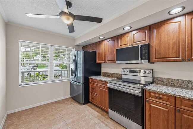 Building Photo - 2533 Dolly Bay Dr