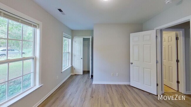 Building Photo - 1517 Everett Springs Dr