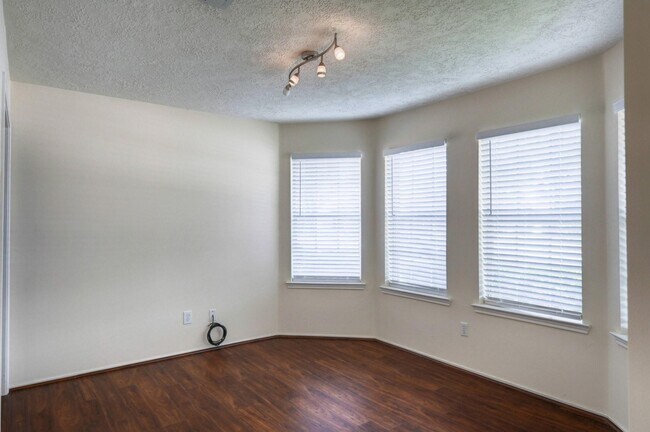 Building Photo - 1226 Berrystone Trail