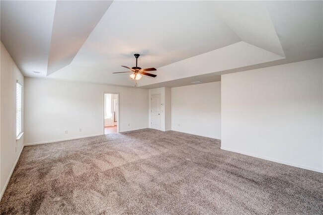 Building Photo - 129 Stonewood Creek Ct