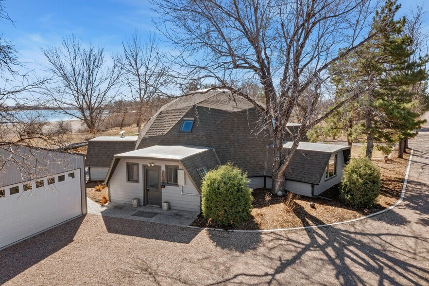 Building Photo - 8402 Dome Ct