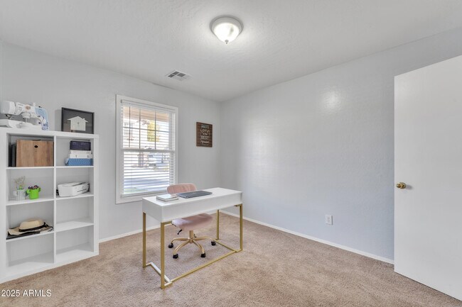 Building Photo - 16029 N 171st Dr