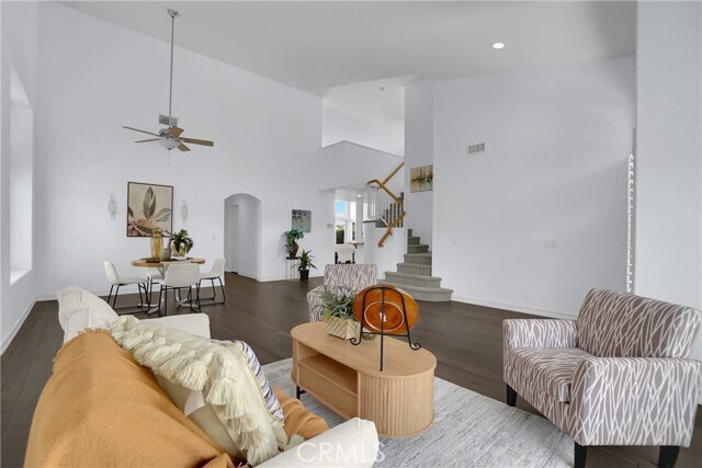 Building Photo - 5211 Mission Hills Dr