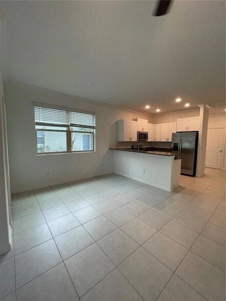 Building Photo - 30813 Veridian Wy