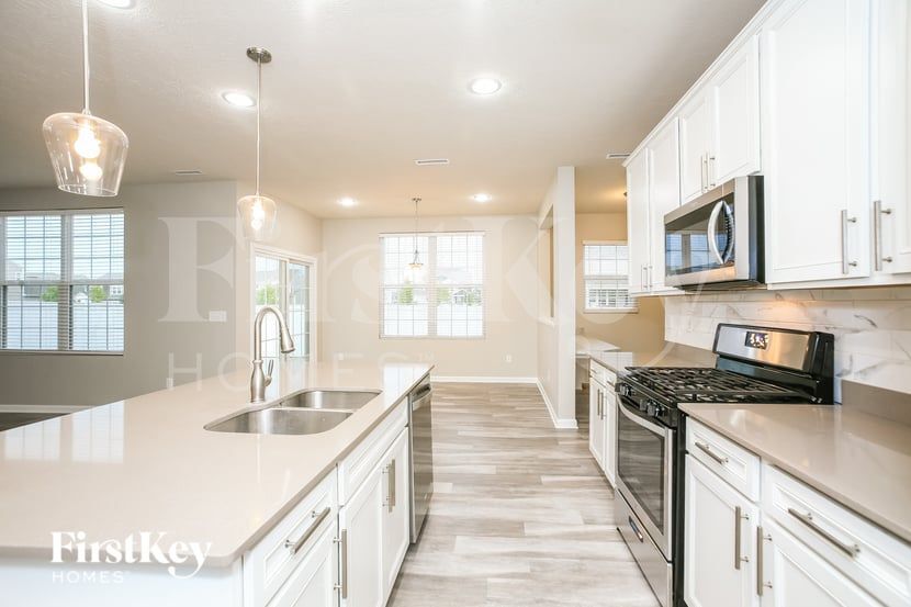 Building Photo - 6640 Harvest Moon Ln