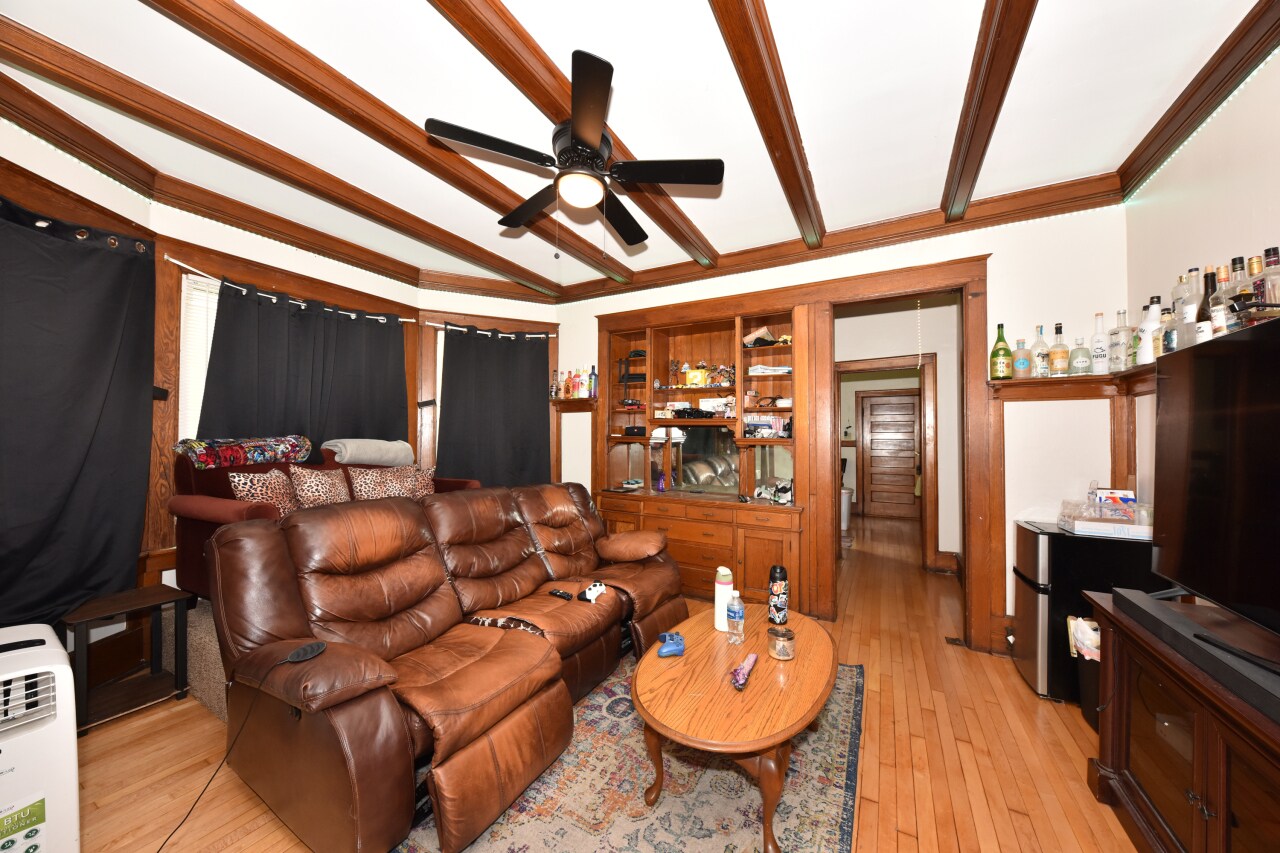 Kitchen View 1 - 2855 N Murray Ave