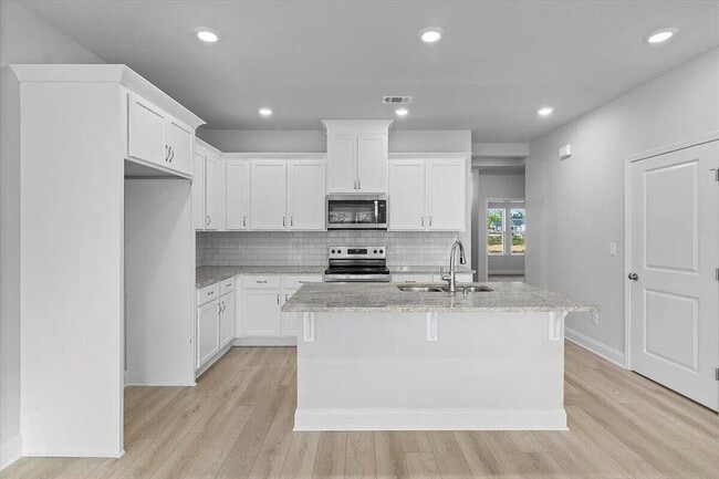 Building Photo - 1316 Newbern Dr