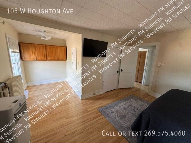 Building Photo - 105 W Houghton Ave