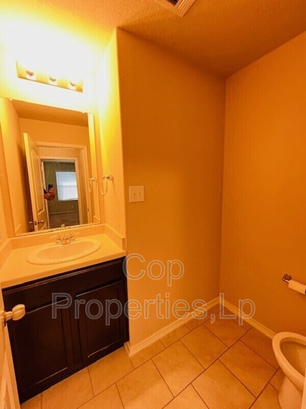 Building Photo - 12110 Kruth Pt