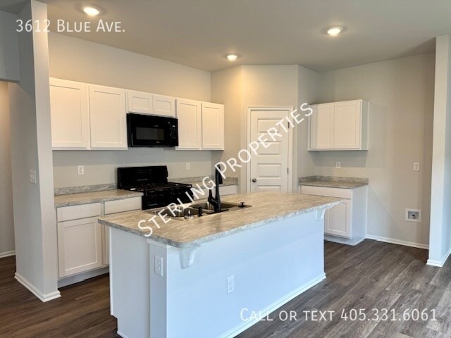Building Photo - 3612 Blue Ave