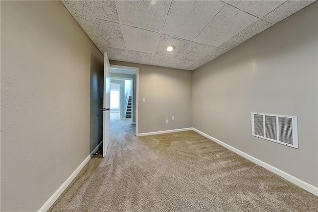 Building Photo - 5450 Princeton Oaks Dr