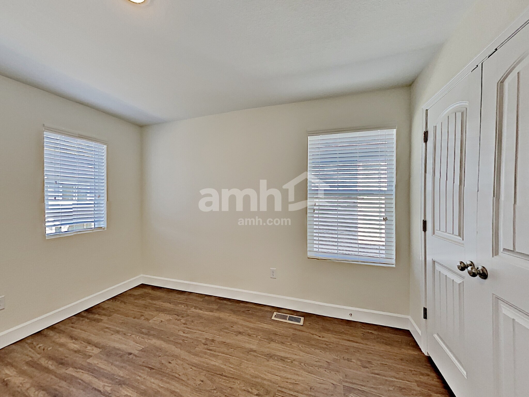 Building Photo - 4481 Crestone Peak St