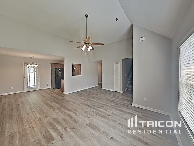 Building Photo - 586 Cameo Ct