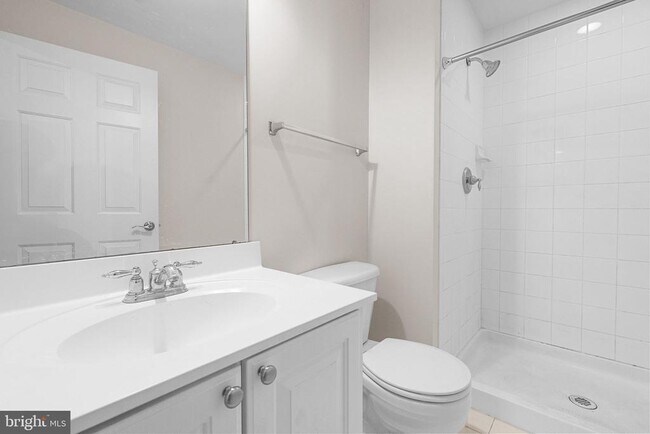 Building Photo - 38 Houser Dr