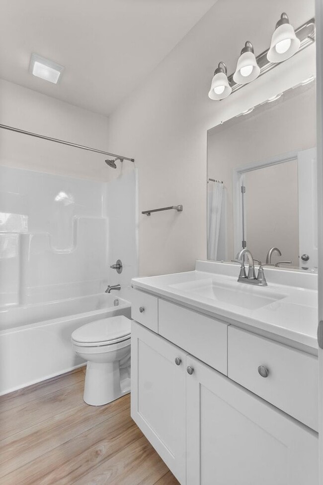 Building Photo - Bertling 1112 11