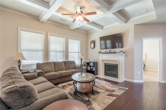 Building Photo - 4850 Haysboro Way