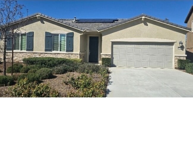 Primary Photo - 1701 Old Wagon Dr